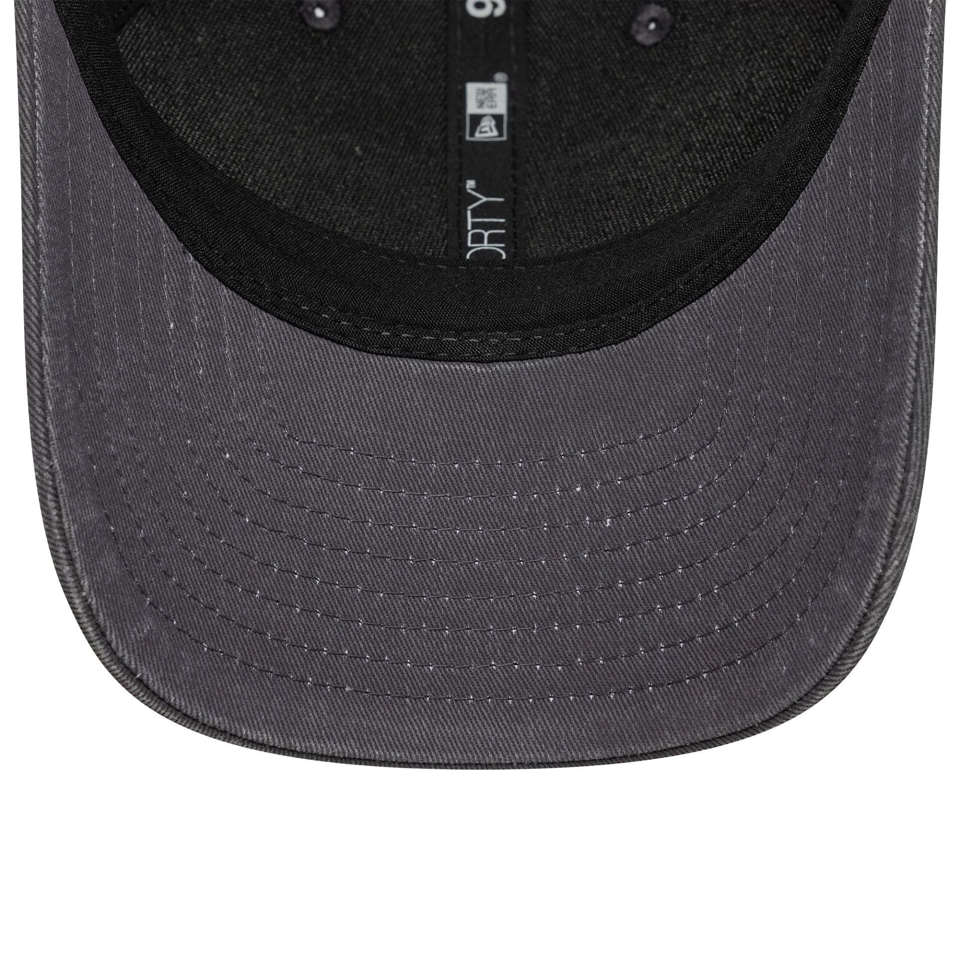 Collegiate 9FORTY M-Crown Cap